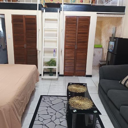 Oceanfront Condo W/ Free Parking + High Speed Wifi Negril Ngoại thất bức ảnh