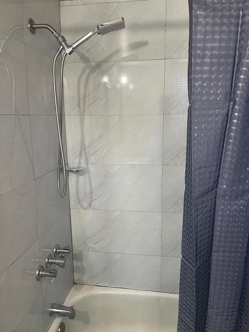 Oceanfront Condo W/ Free Parking + High Speed Wifi Negril Ngoại thất bức ảnh