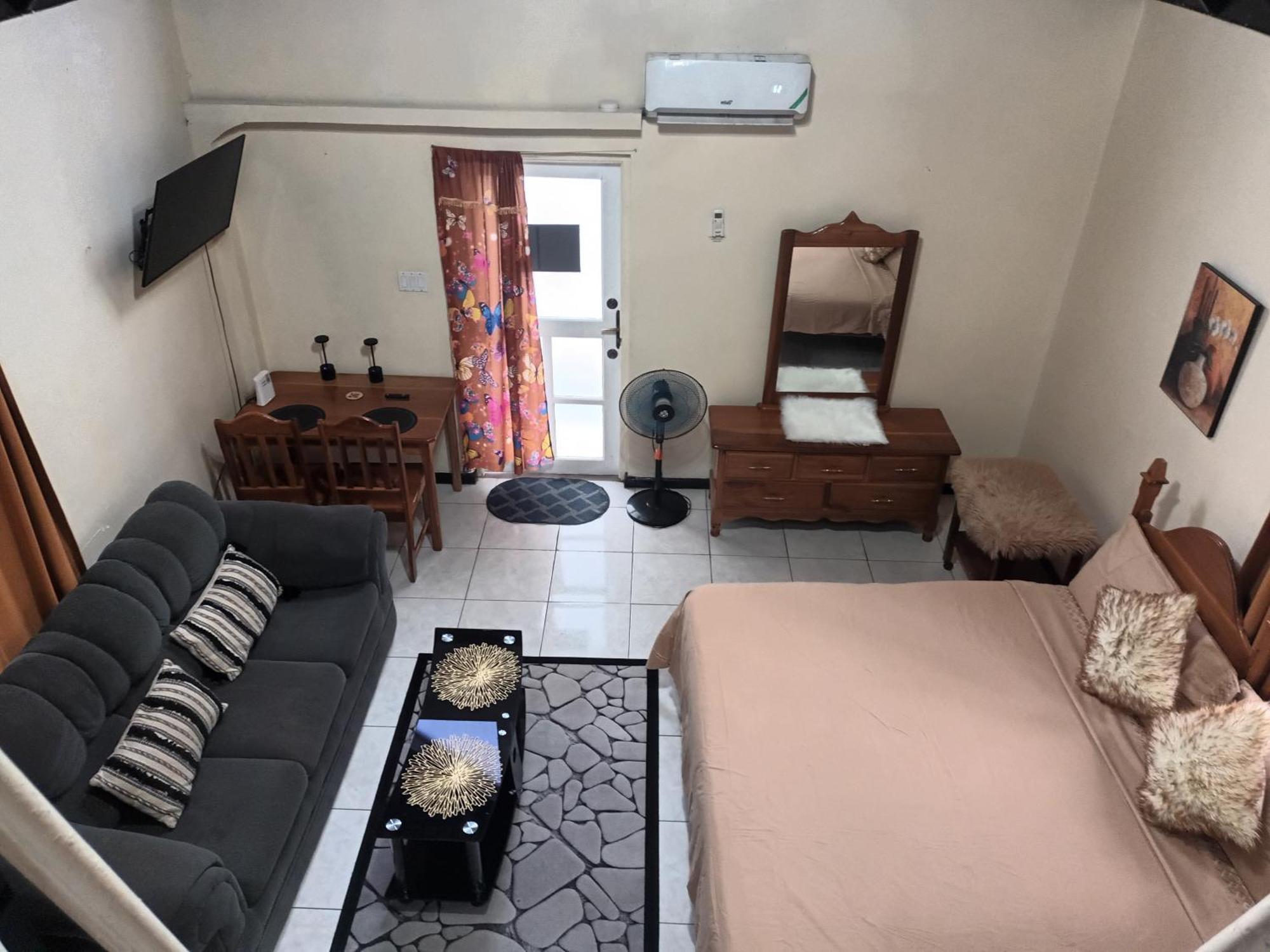 Oceanfront Condo W/ Free Parking + High Speed Wifi Negril Ngoại thất bức ảnh